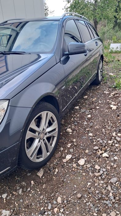 MERCEDES-BENZ C-Class 2010 — imagine 4