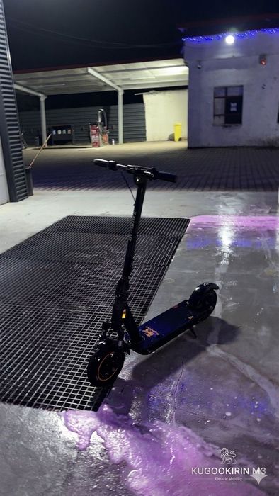 Trotineta Electrica KuKirin M3