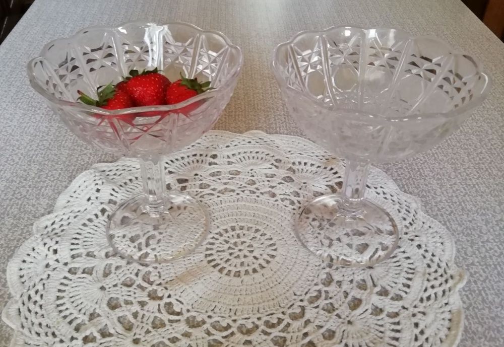 Вазочки хрустальные