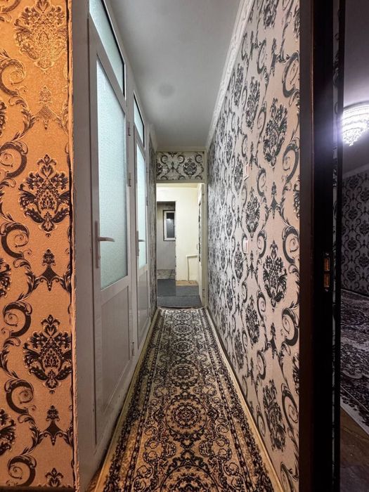 Чирчик 3 м/р 3х сотилади Нархи 40.000$ Бош толов ва паспорт бн Ипотека