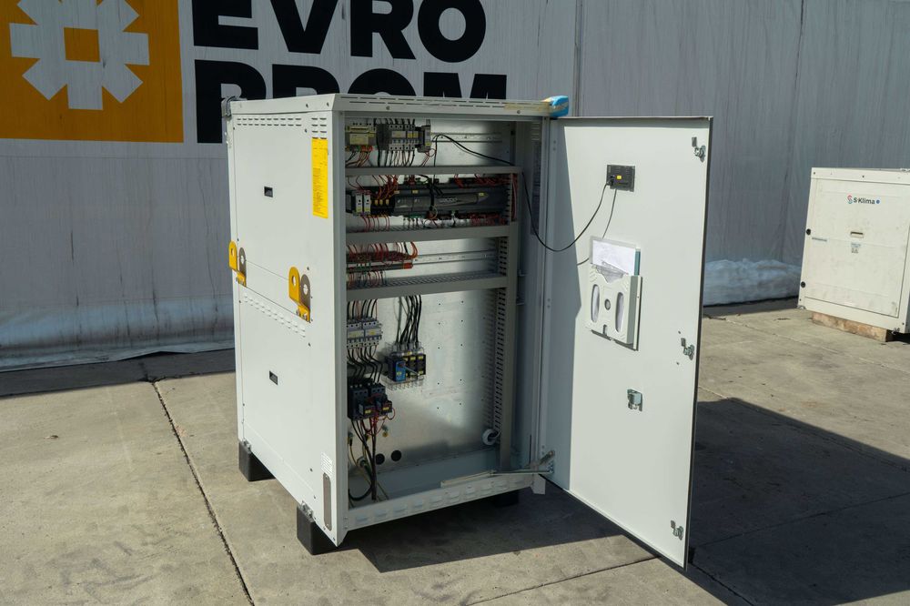 Chiller/Pompă de căldură răcit cu apă CLIMAVENETA NX-W-Y-H 0302 – 96.7 kW/107 kW | chiller 100 kw pret | Outlet