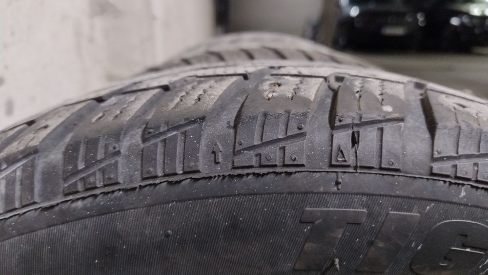 Гуми с шипове Uniroyal Tiger paw Snow & ice