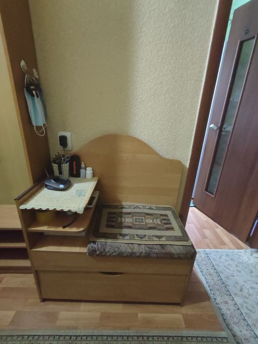 Продам срочно мебель