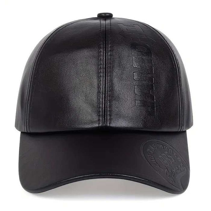 Sapca de baseball din piele PU britanică unisex. Pret 30 lei  Livrare gratis in Bucuresti la Bucur Obor, prin OLX la FANbox 10-15 lei.