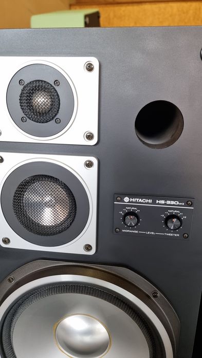 Boxe Vintage Hitachi hs 330 mk2