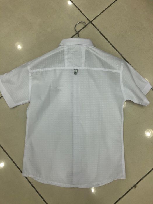 Рубашки на кнопках школьная форма