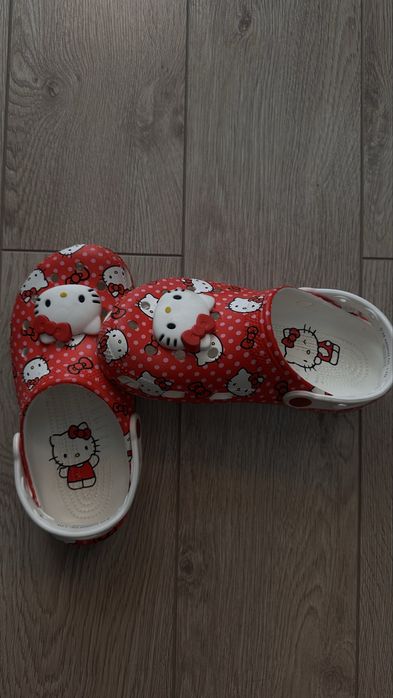 Crocs Hello Kitty Collection, оригинал, размер J3 (24 см)
