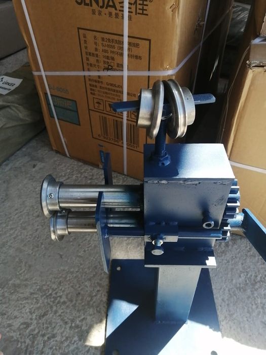 Листогиб Зиг машина