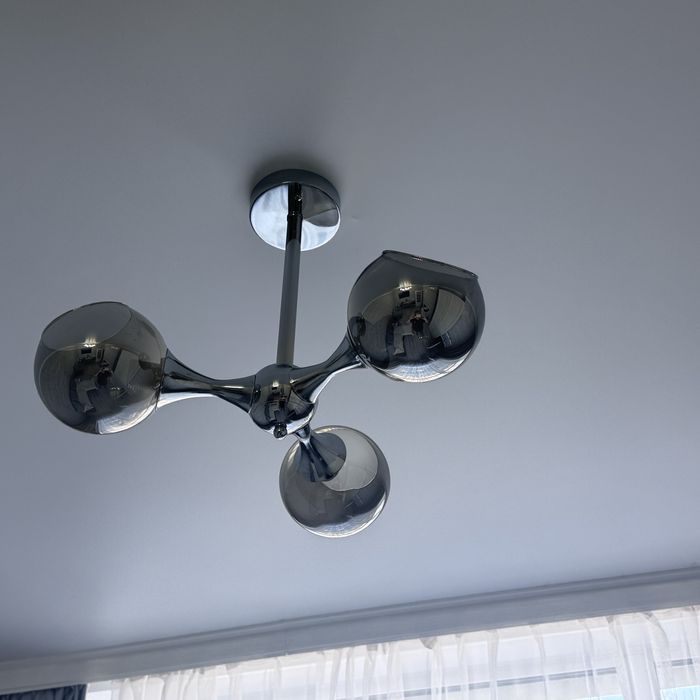 Люстра современного стиля