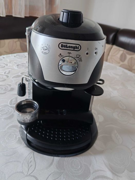 Кафе машина Delonghi