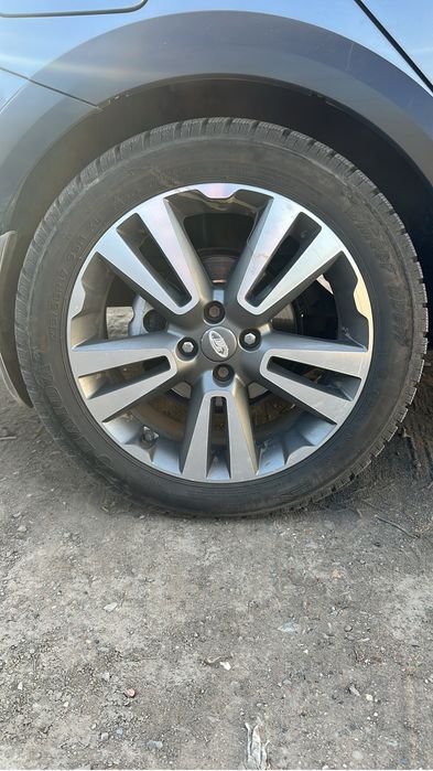 Продам диски с резиной 215/50/17