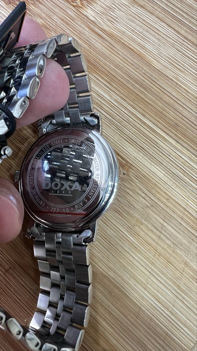 Ceasuri diferite brand’uri