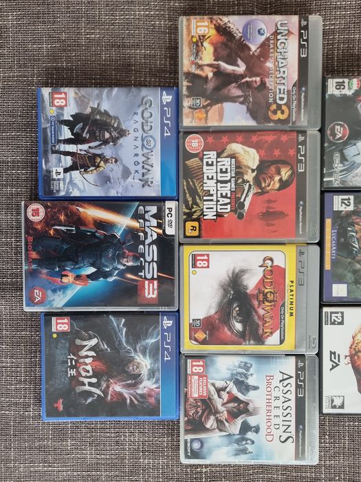 Lot 10 jocuri PC și PS3 – Assassin’s Creed, God of War, Red Dead Redemption, Star Wars
