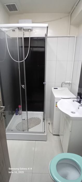 Inchiriez  apartament cu doua camere complect mobilat și utilat
