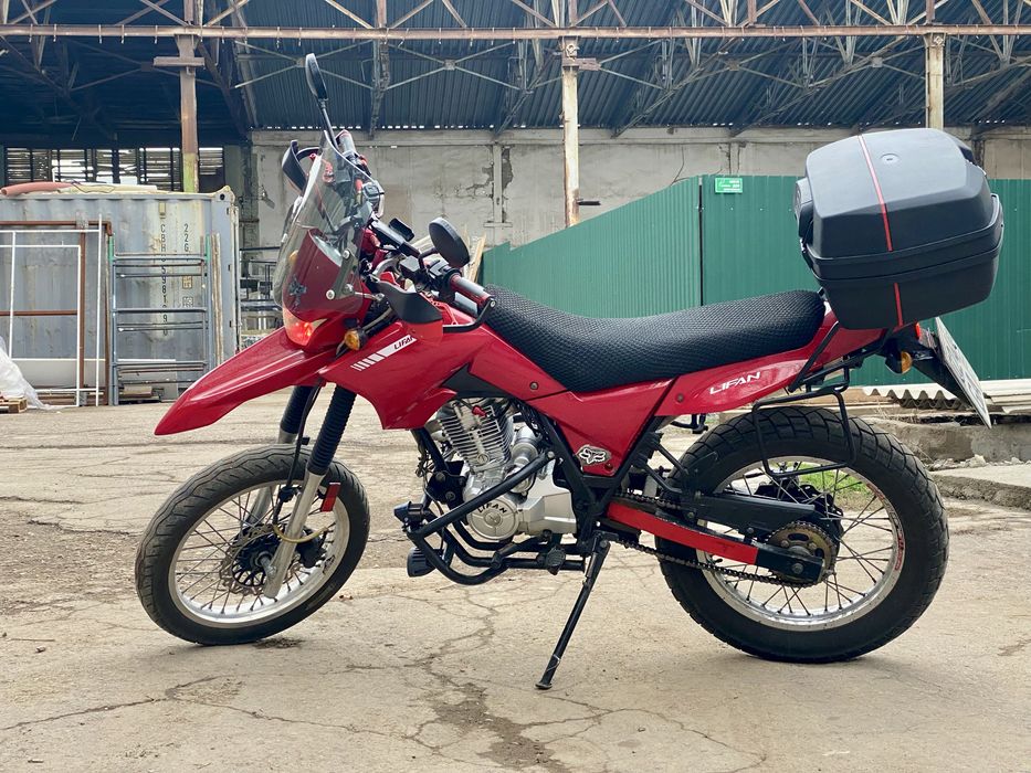 Продам мотоцикл эндуро Lifan Gy3-b