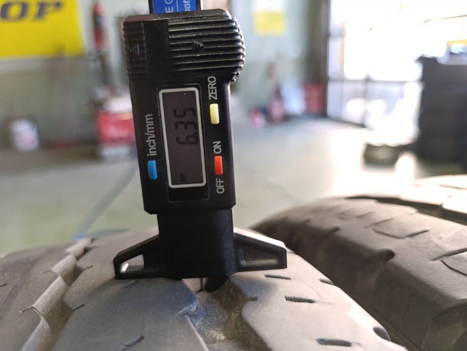 Летни гуми Continental 225/75/16 C