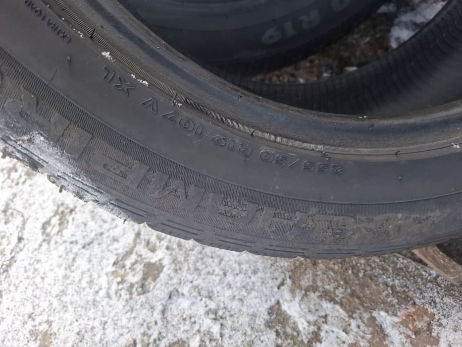 Vand 2 anvelope 255 50 19 GTradial bune  iarna dot 2018