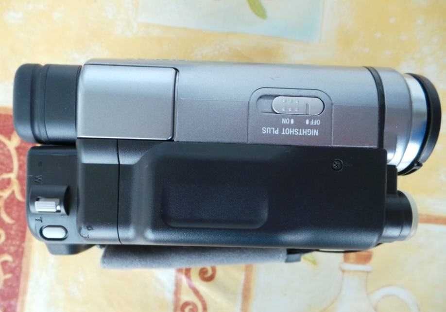 Sony Handycam digital8 PAL Hi8 Digital Camcorder