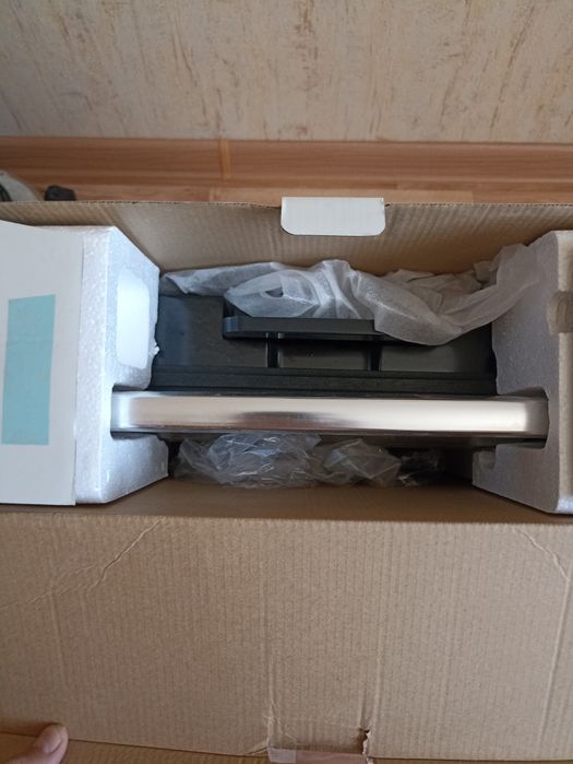 Продам грильницу TEFAL