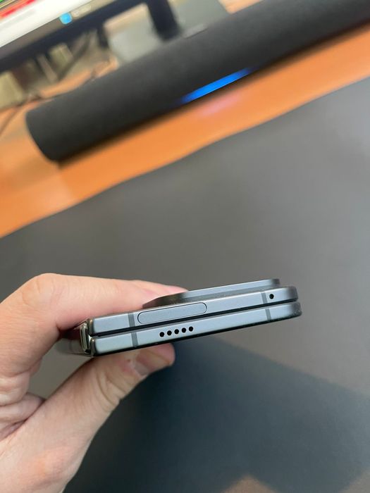 Продам google pixel 9 pro fold