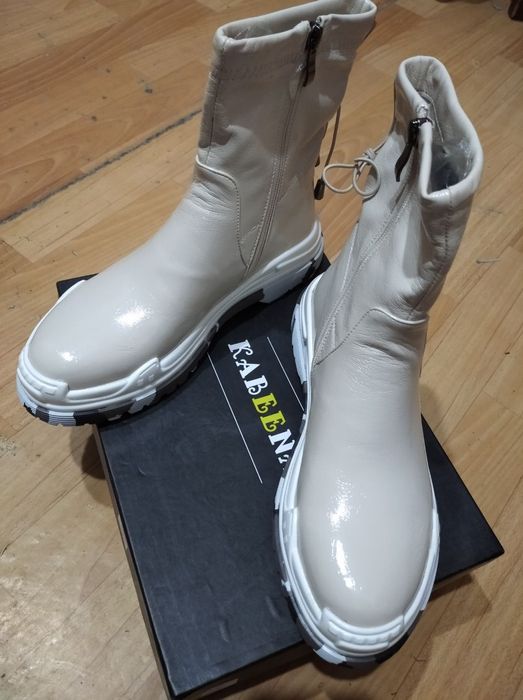 Сапоги и сапожки  Новые.