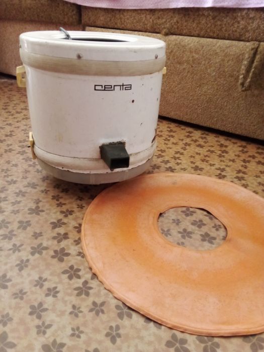 Центрафуга для отжима белья.