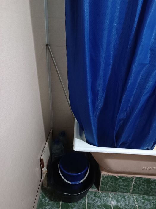 Продам 1-комнатную квартиру бывшее общажитее 1/3/4 Сергели 2