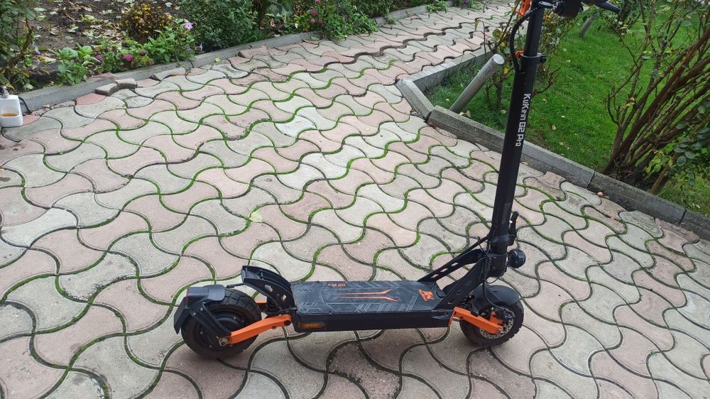 Vând trotineta kugo kirin G2 Pro 2025