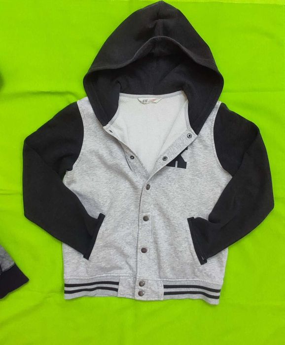 Суитчър за момче на Waikiki и Н&М