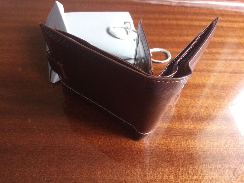 Кожено портмоне кафяво