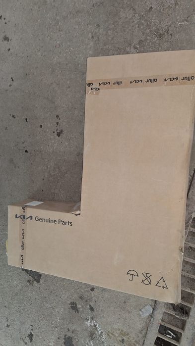 Продам диски и крыло