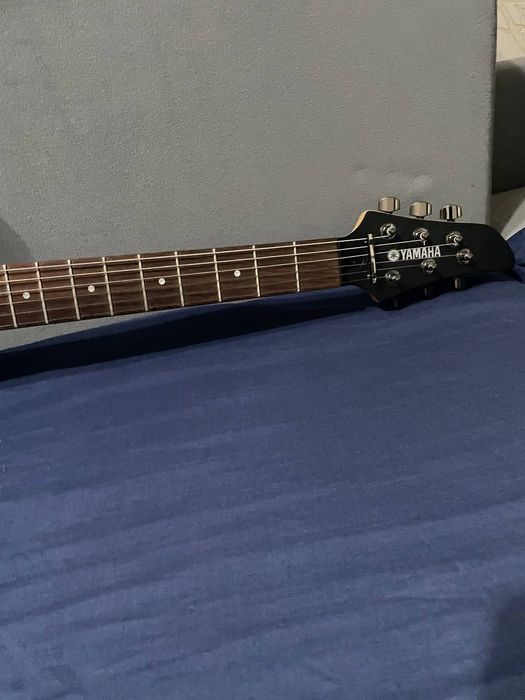 yamaha RGX121Z гитара