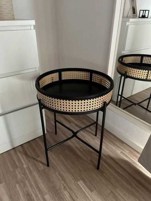 Стилна ратанова помощна маса  40/52см