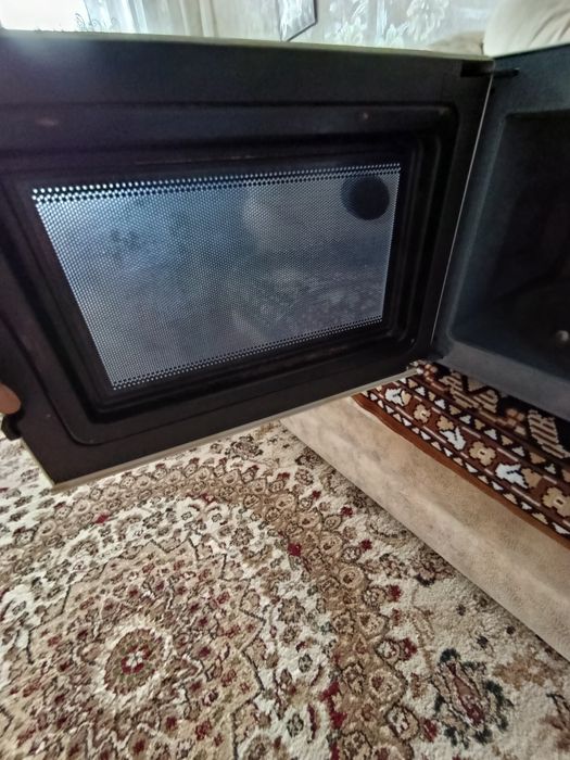 Микроволновая печь