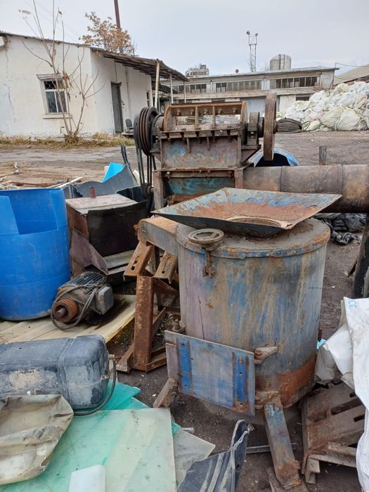 Продам дробилка с мойкай