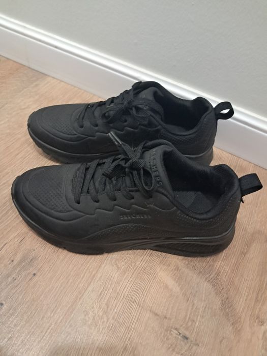Sketchers кроссовки б/у