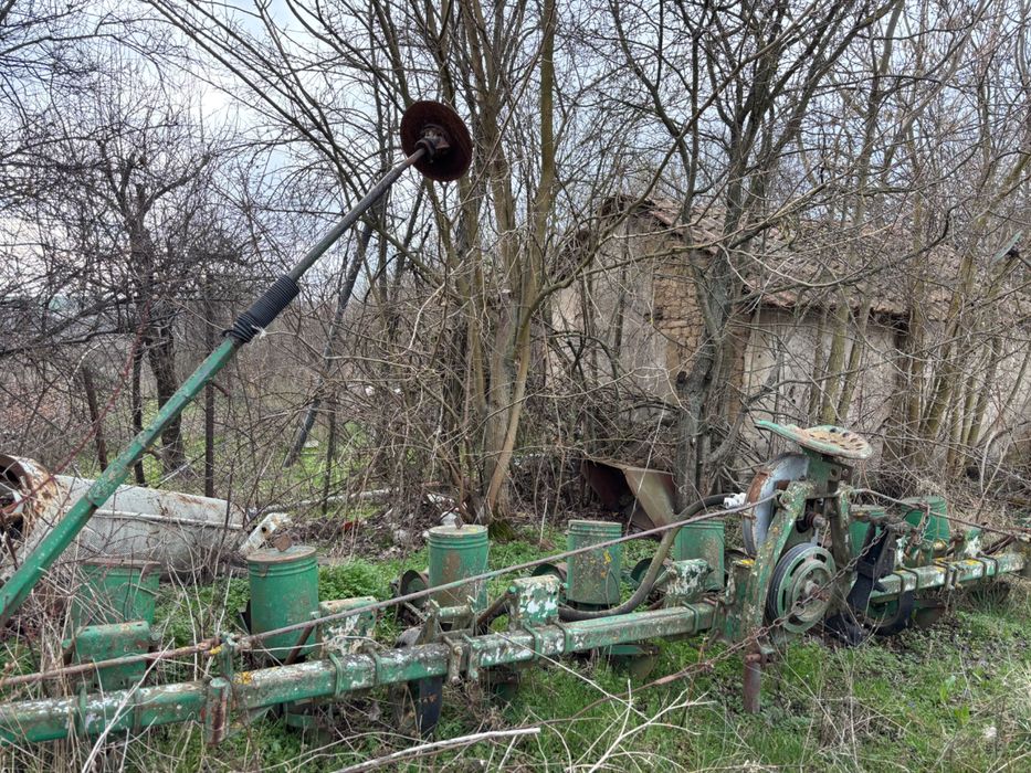 Садачка за Царевица и Слънчоглед