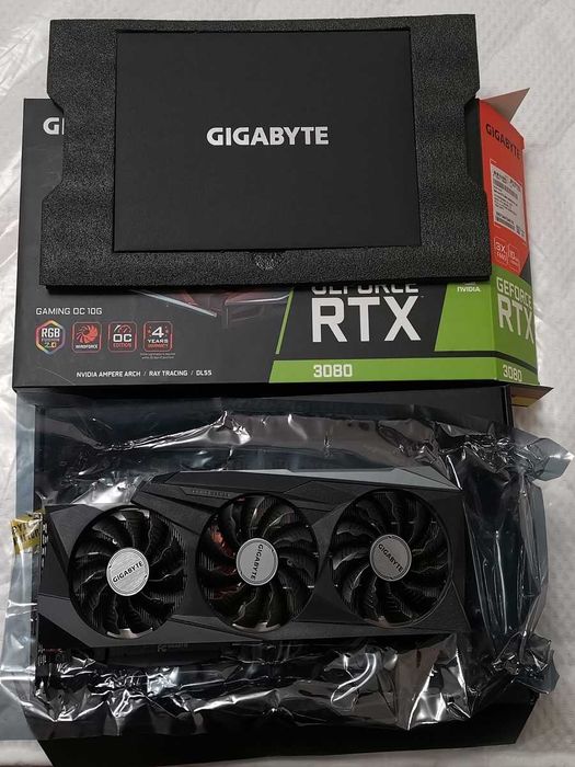 Продавам Видеокарти RTX 3080 - GigaByte, EVGA