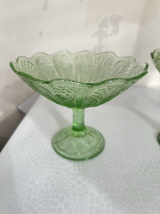 Ваза на ножке советкая