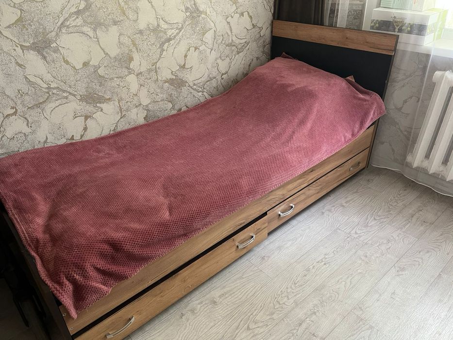 Продается кровать