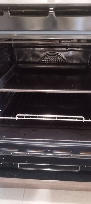 Фурна за вграждане WHIRLPOOL