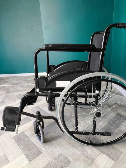 Продаю инвалидное кресло