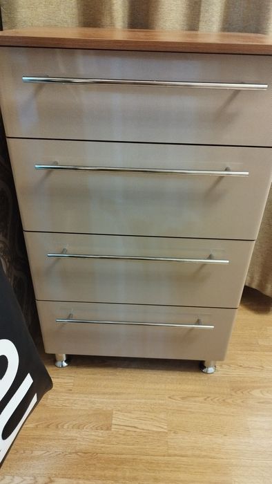 Мебель для дома и спальни