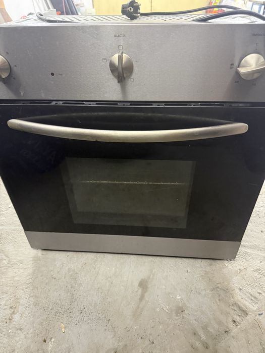 Духовка встраиваемая