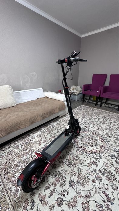 Продам Kugo m4 pro торг есть