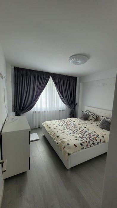 Apartament de închiriat