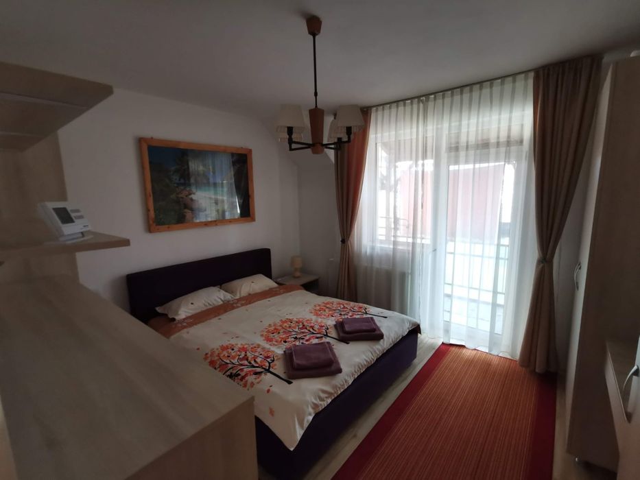 Închiriez apartament 3 camere Floresti Eroilor