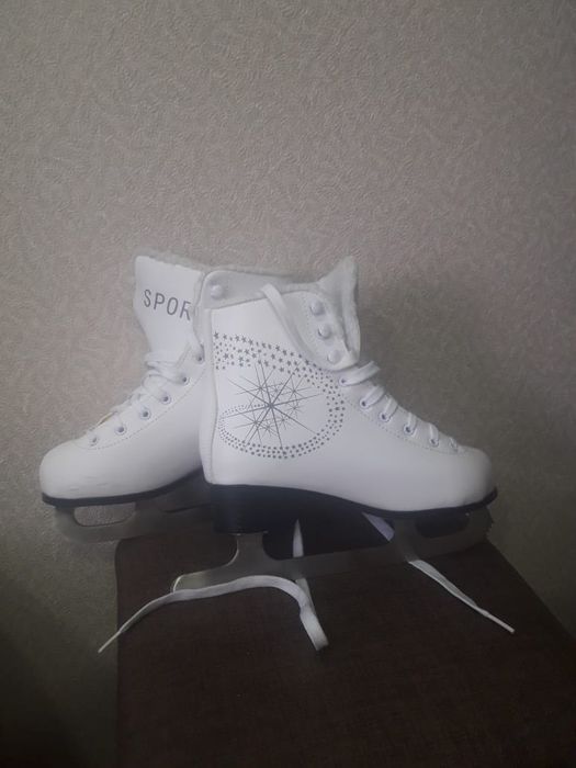 Коньки для девочки