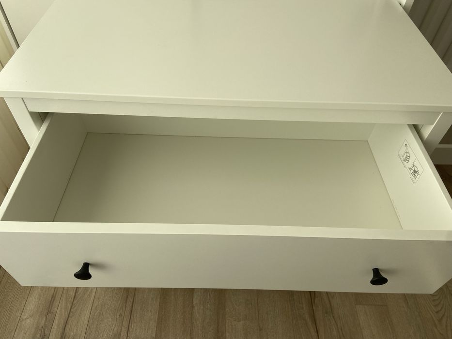 Скрин Ikea Hemnes
