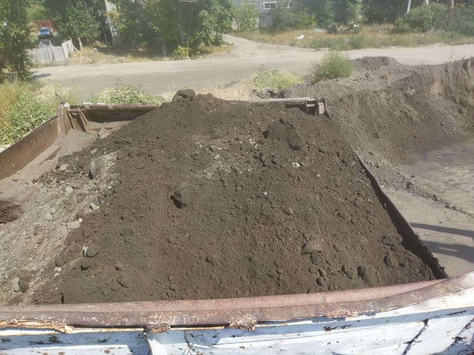Продам чернозем, навоз